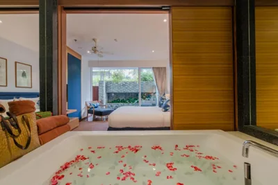 Residencia de cuatro dormitorios con piscina — The Chava Resort